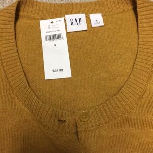 Gap Mustard Yellow Cardigan (with tag)